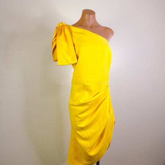 Lavish Alice Lillian Bow One Shoulder Satin Mini Dress Yellow Plus Size 22 NWT - Picture 2 of 10